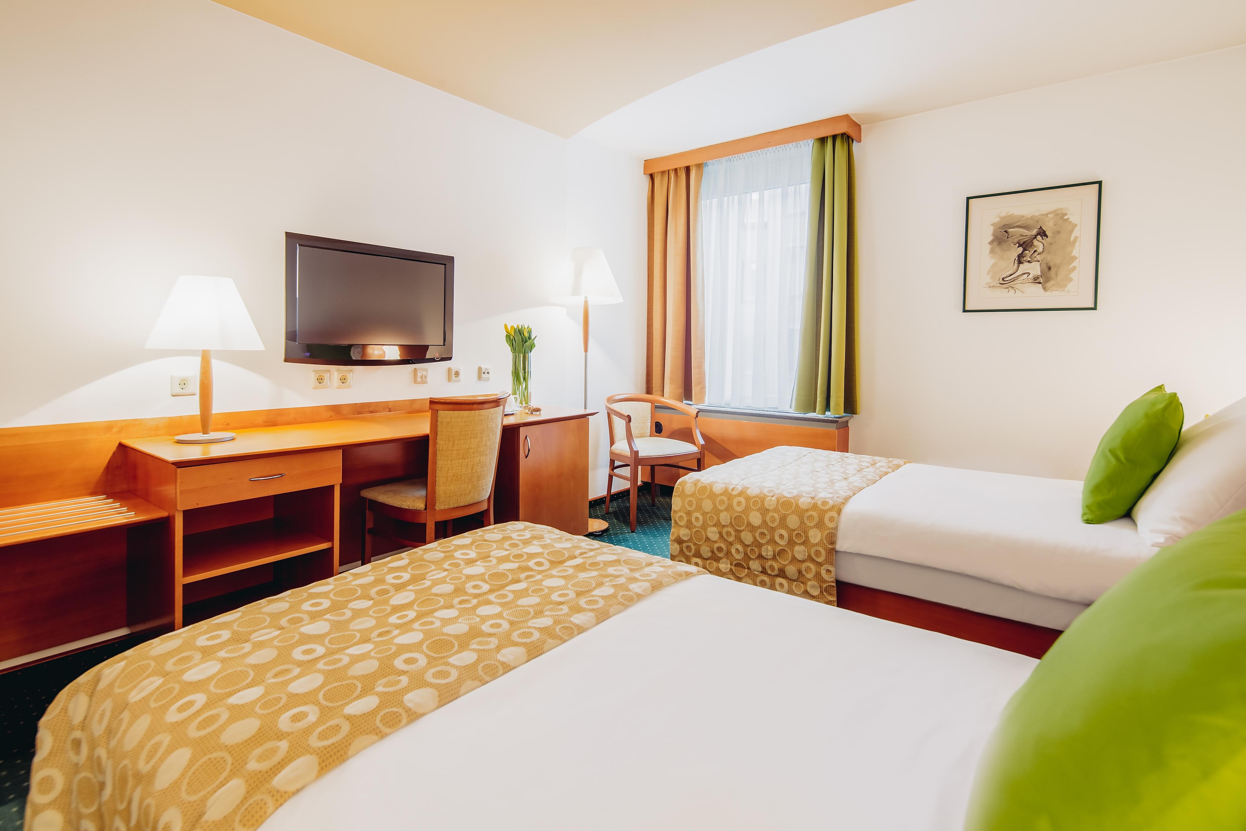 Ibis Styles Ljubljana Centre Hotel Exterior photo