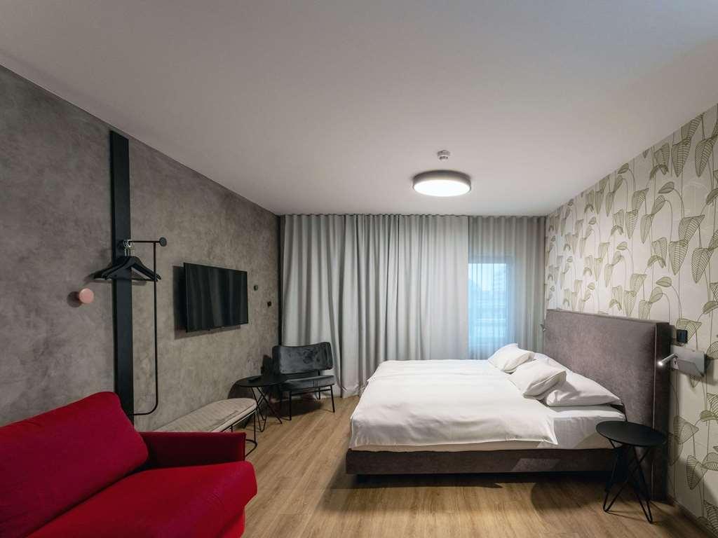 Ibis Styles Ljubljana Centre Hotel Room photo